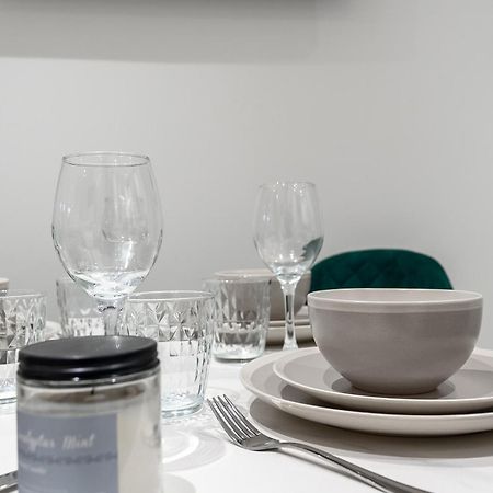 Beautiful Flat Near Central London - Entire Flat - Equipped Kitchen - Private Bathroom Eksteriør bilde
