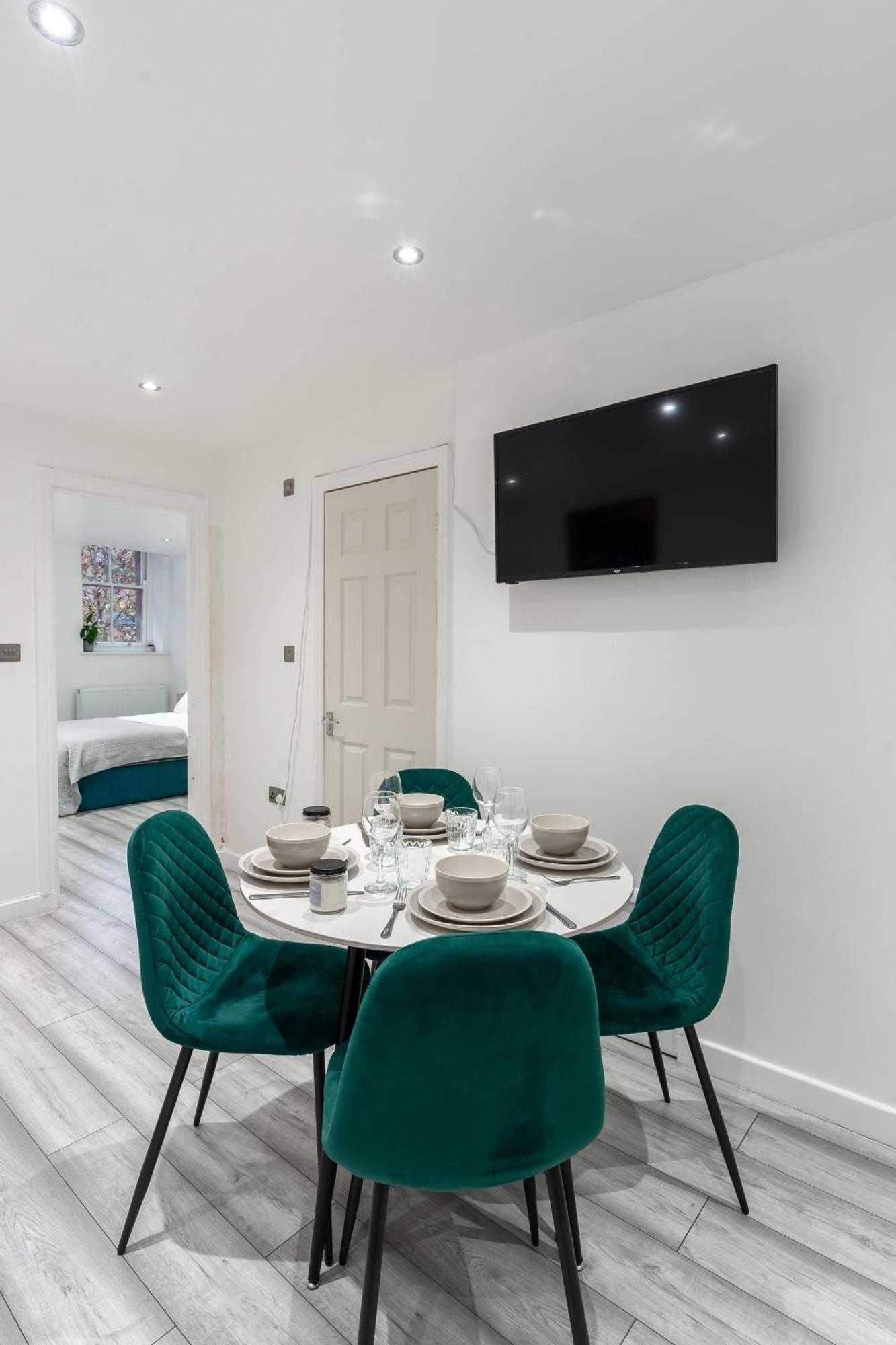 Beautiful Flat Near Central London - Entire Flat - Equipped Kitchen - Private Bathroom Eksteriør bilde