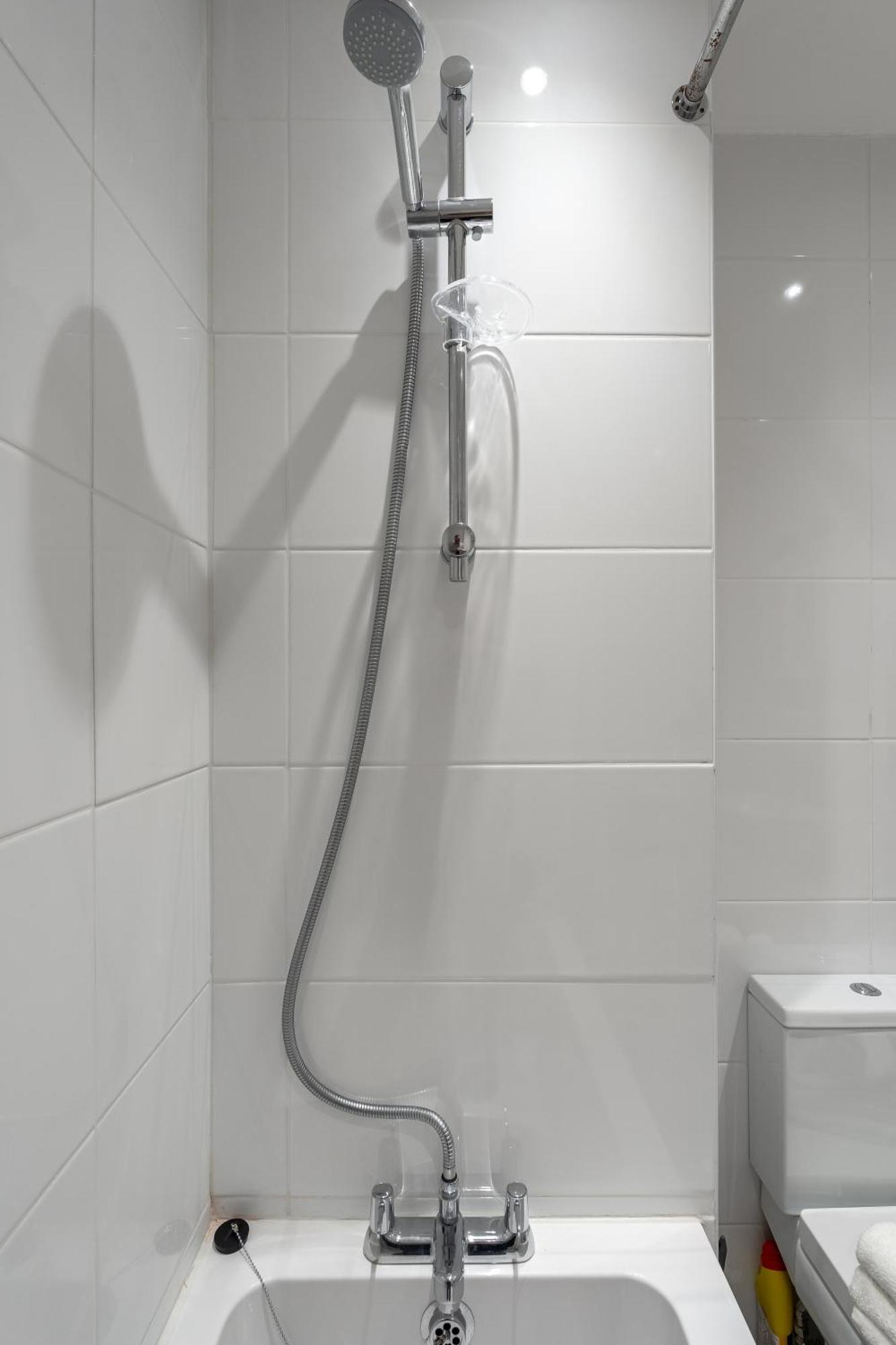 Beautiful Flat Near Central London - Entire Flat - Equipped Kitchen - Private Bathroom Eksteriør bilde