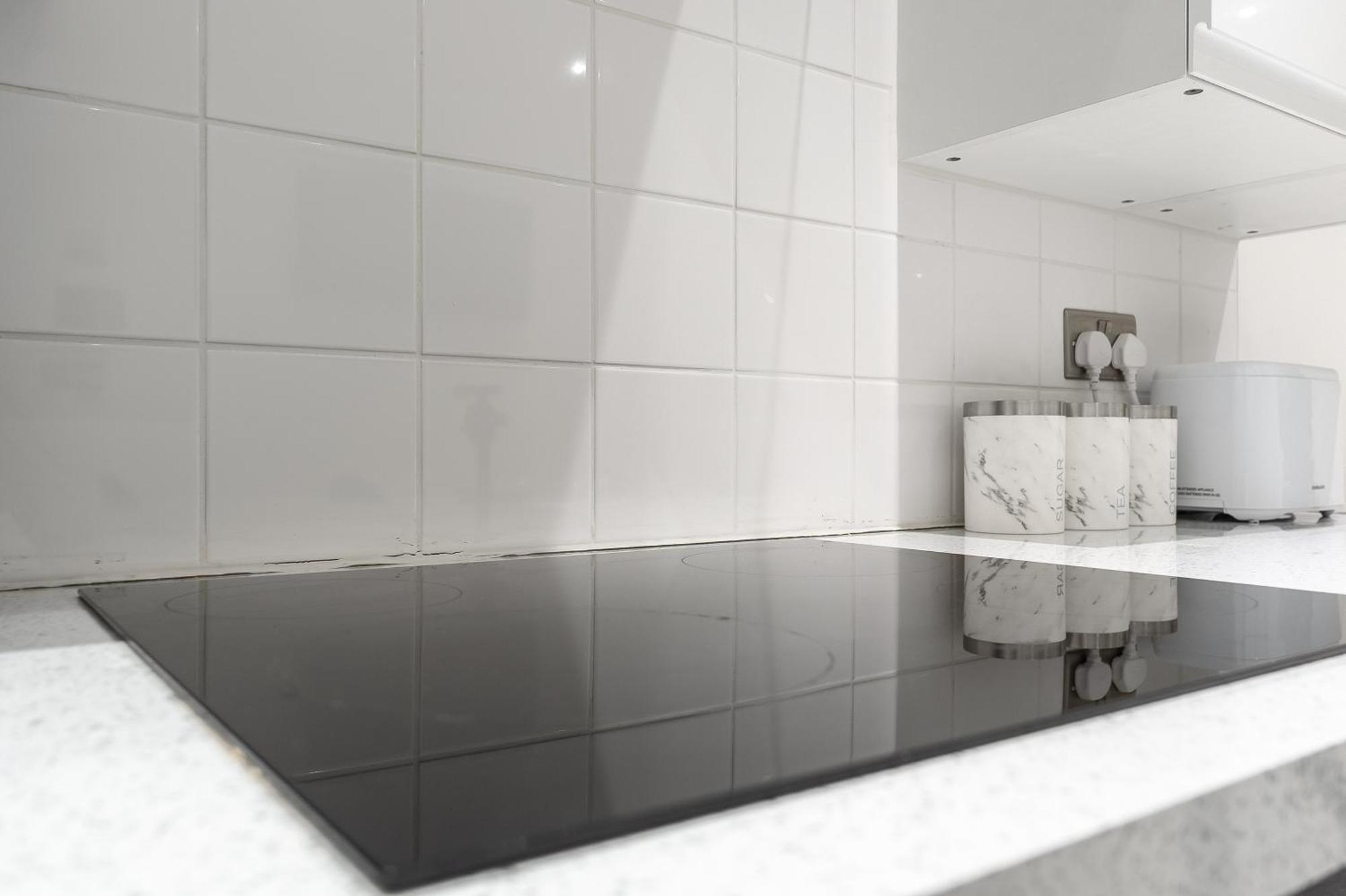 Beautiful Flat Near Central London - Entire Flat - Equipped Kitchen - Private Bathroom Eksteriør bilde