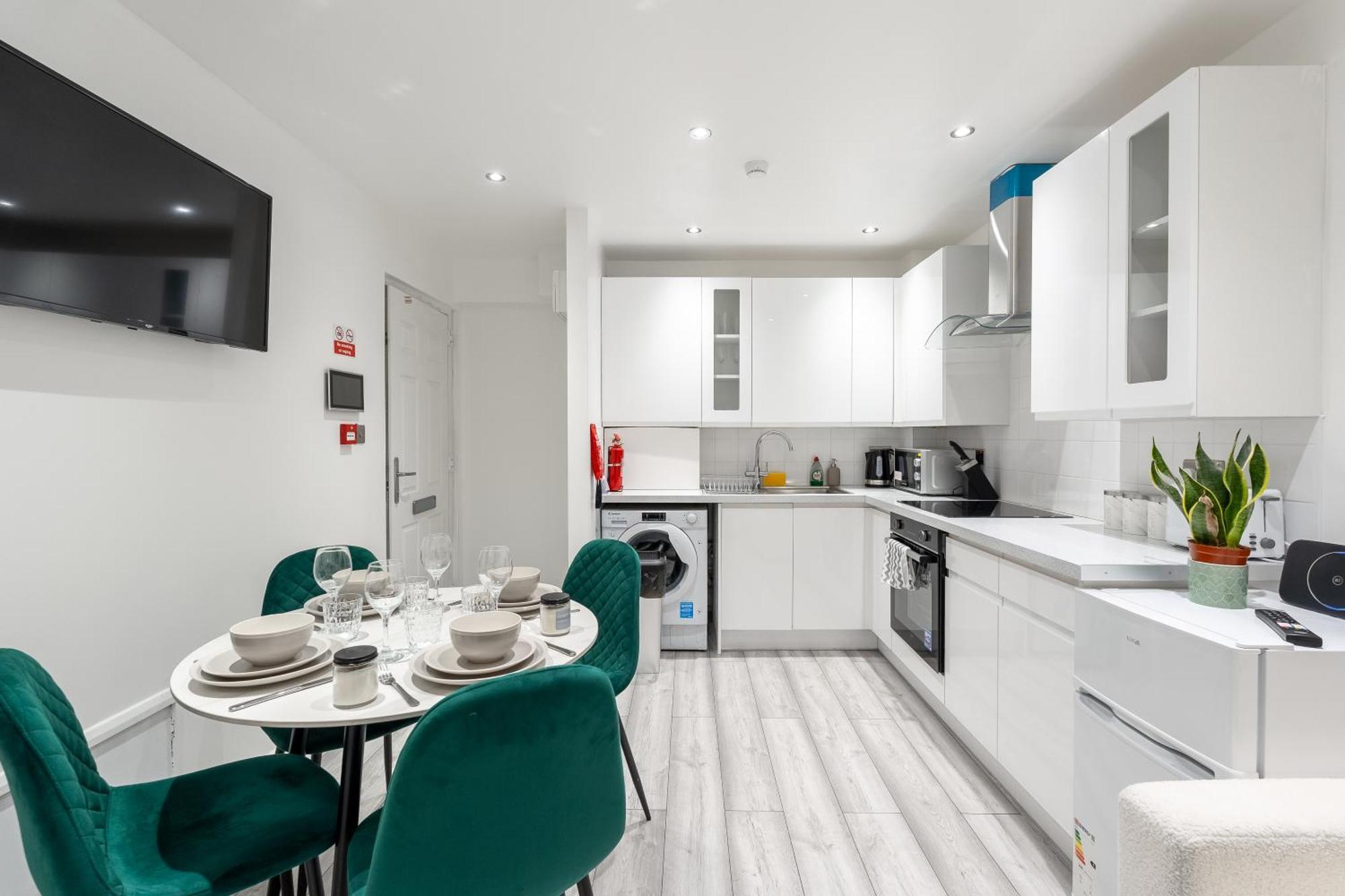 Beautiful Flat Near Central London - Entire Flat - Equipped Kitchen - Private Bathroom Eksteriør bilde